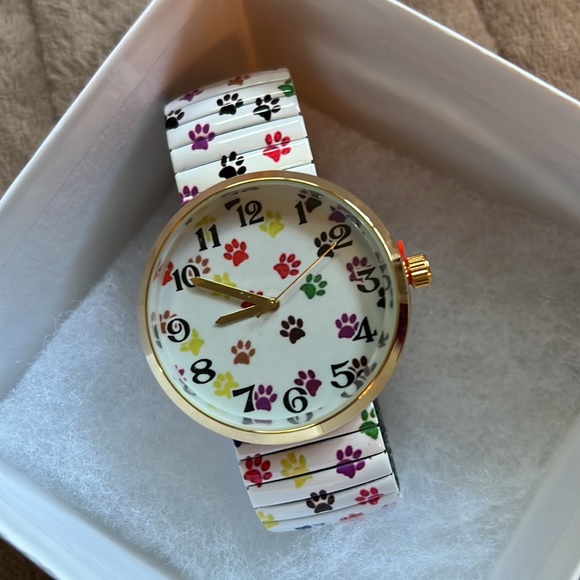 Bundle of The Animal Rescue Site Slipper Socks, Slippers, Pocket Shawl and Watch - Picture 7 of 11